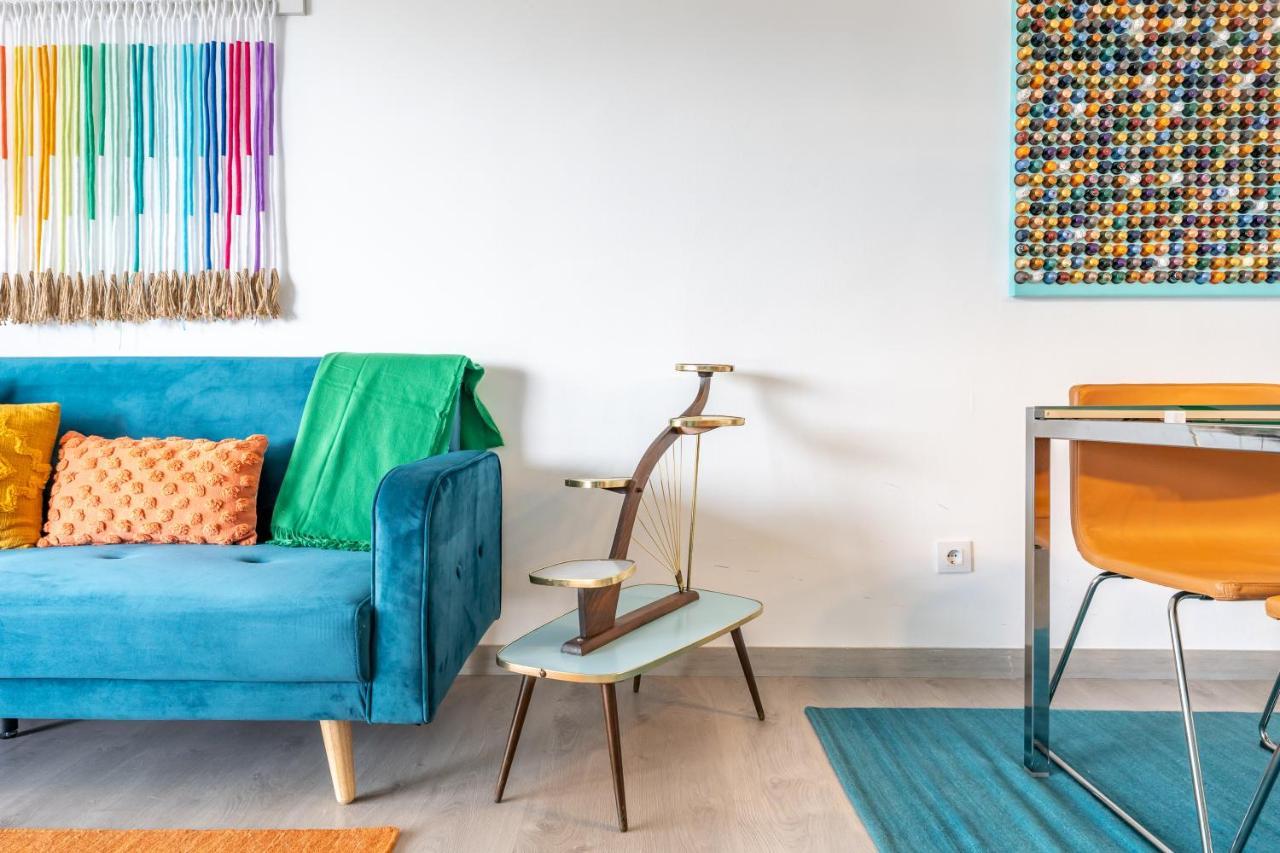 Beach Front Retro Hideaway In Salou Extérieur photo