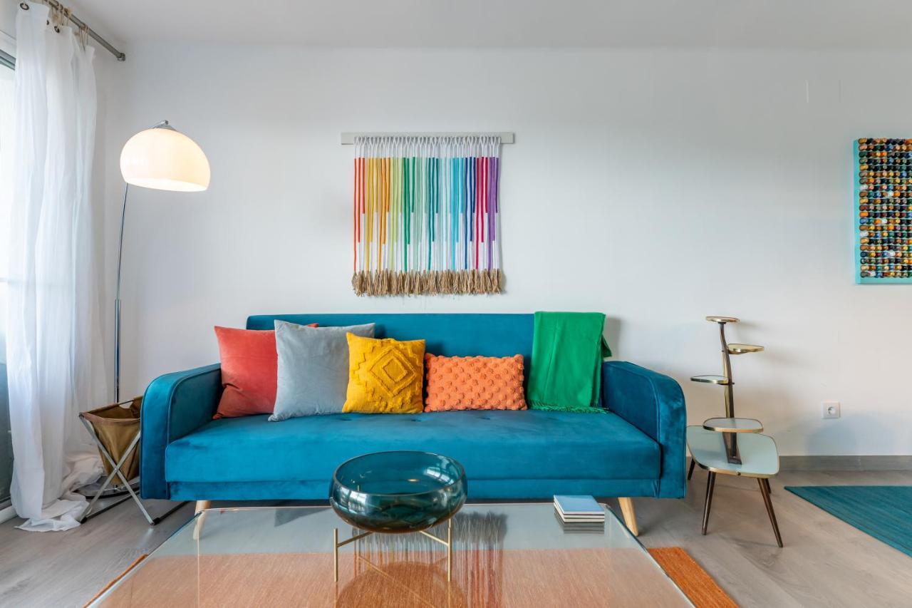 Beach Front Retro Hideaway In Salou Extérieur photo
